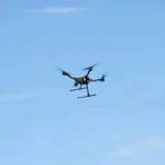 EMT100 Foldable Commercial Quadrotor Drone 925mm Wheelbase 70-minute Flight Time